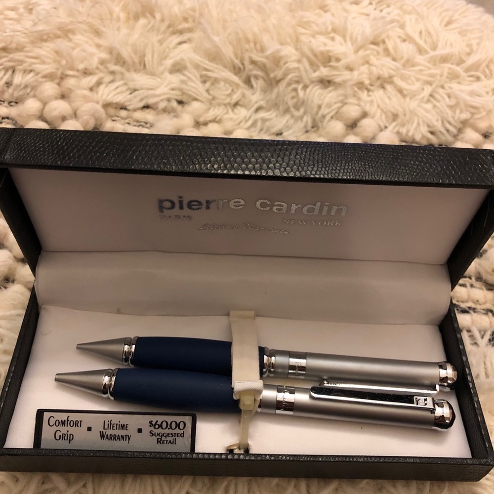 Pierre Cardin lifetime warranty double pen new